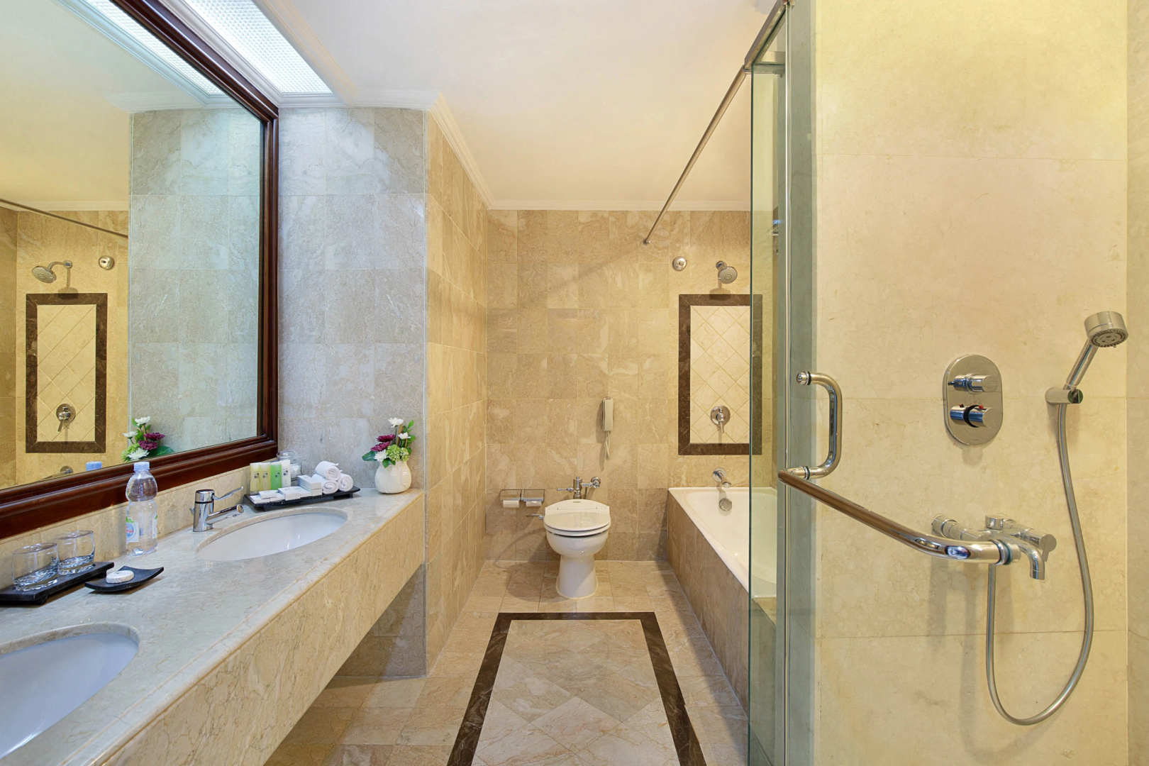 Foto - Hotel Ciputra Jakarta