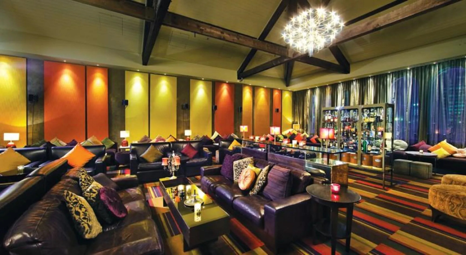 Foto - Establishment Hotel