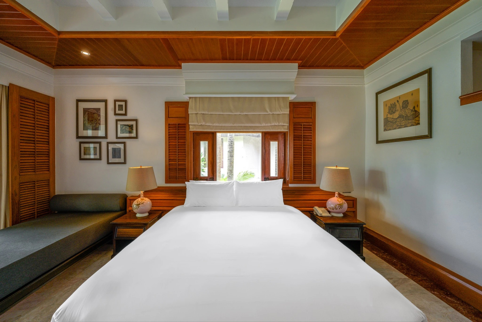 Photo - Thavorn Beach Village Resort & Spa Phuket