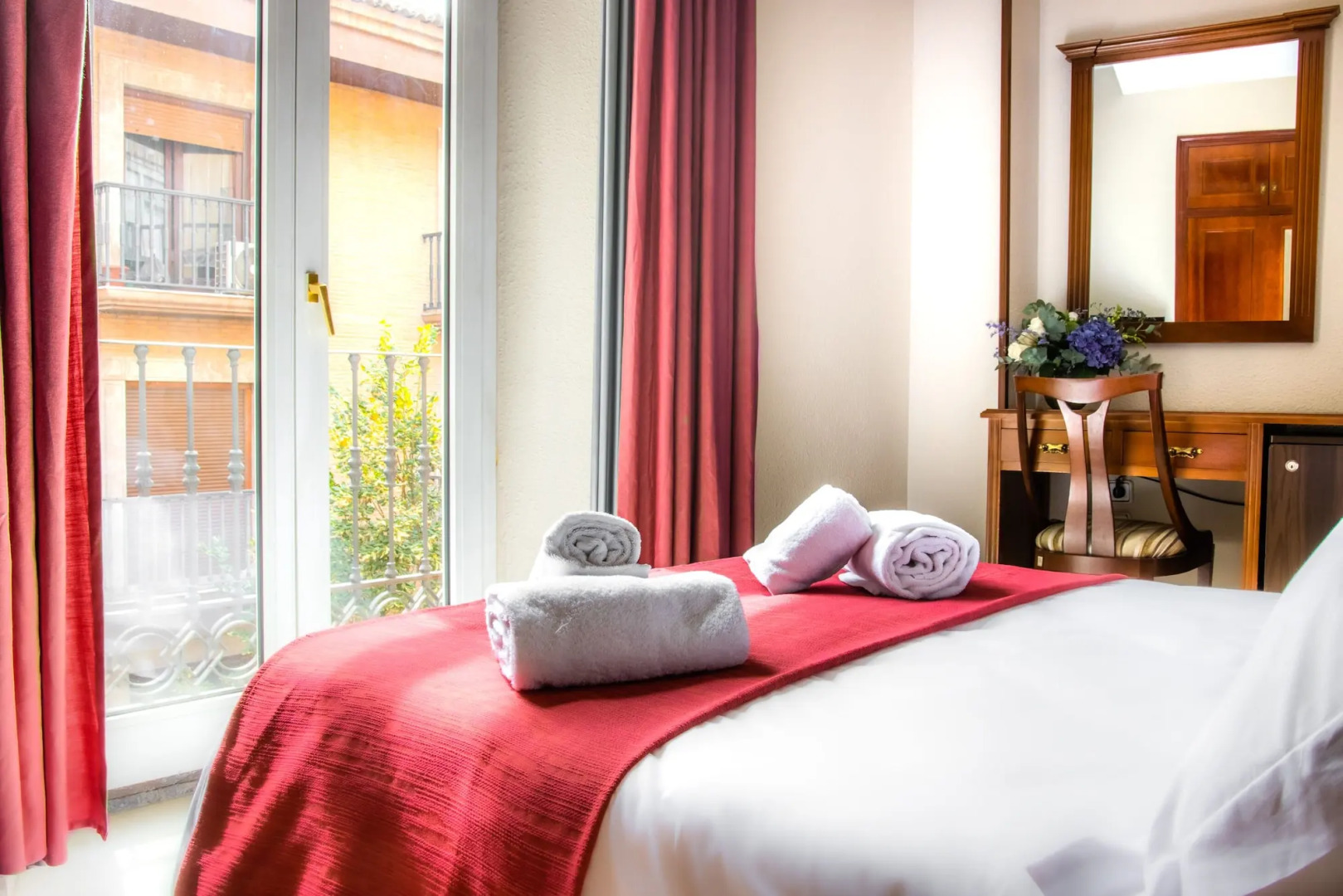 Photo - Hotel Reina Cristina