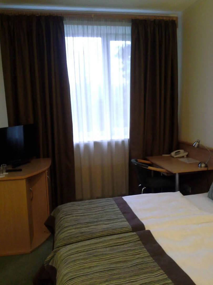 Photo - Sky High Hotel Airport 200 meters from the terminal