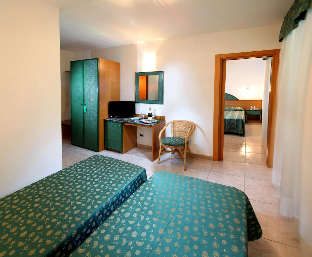 Photo - Hotel Mediterraneo