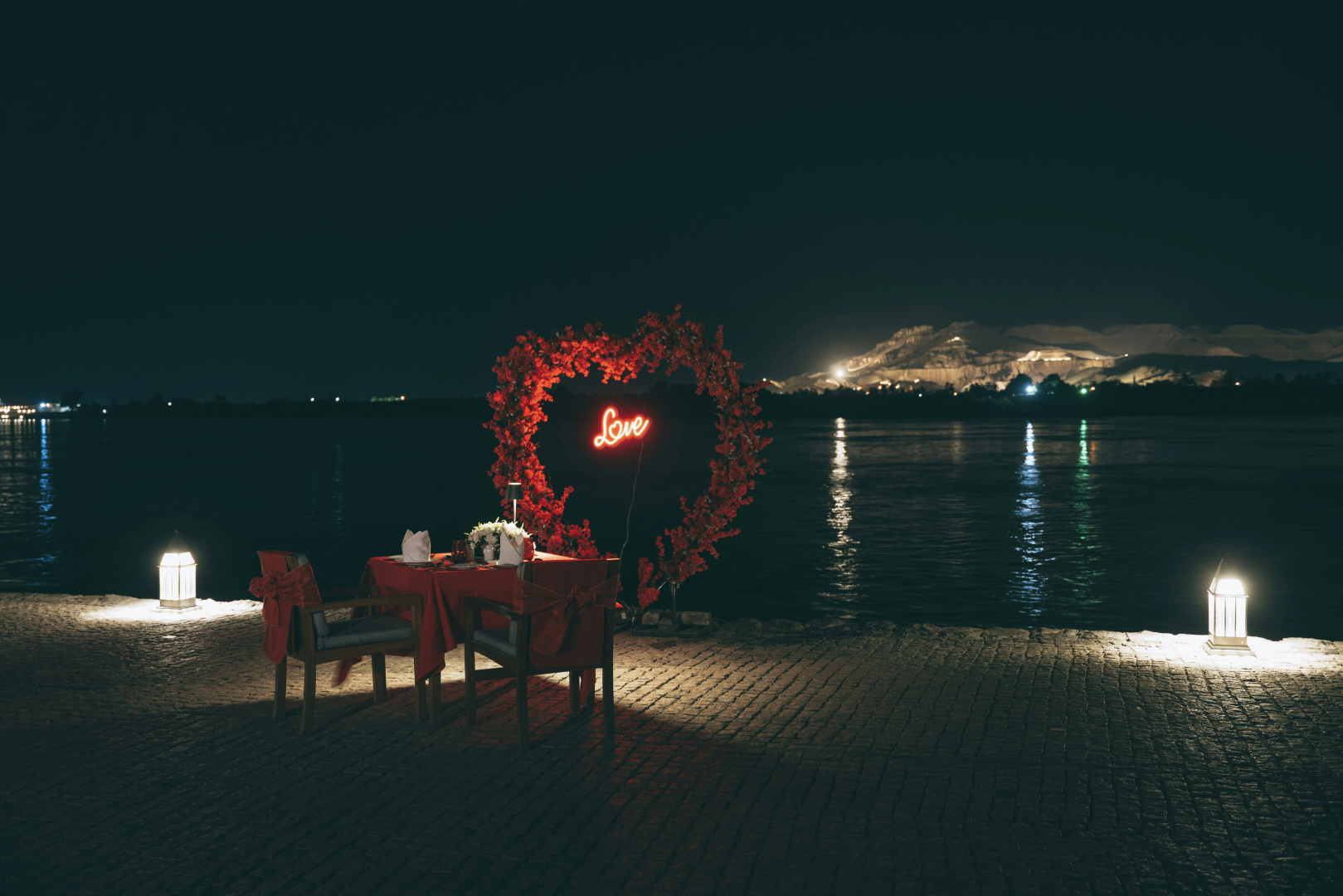 Photo - Hilton Luxor Resort & Spa