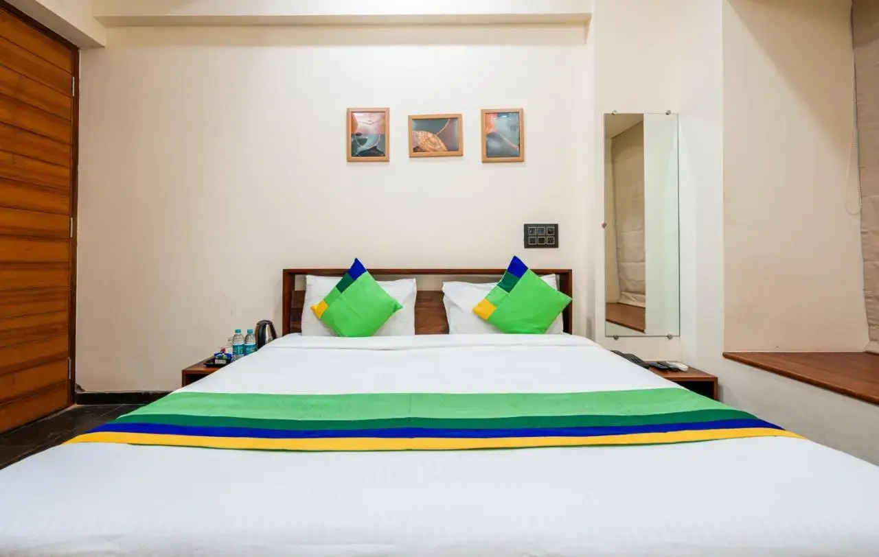 Photo - Treebo Premium The Memoir, Ramdaspeth