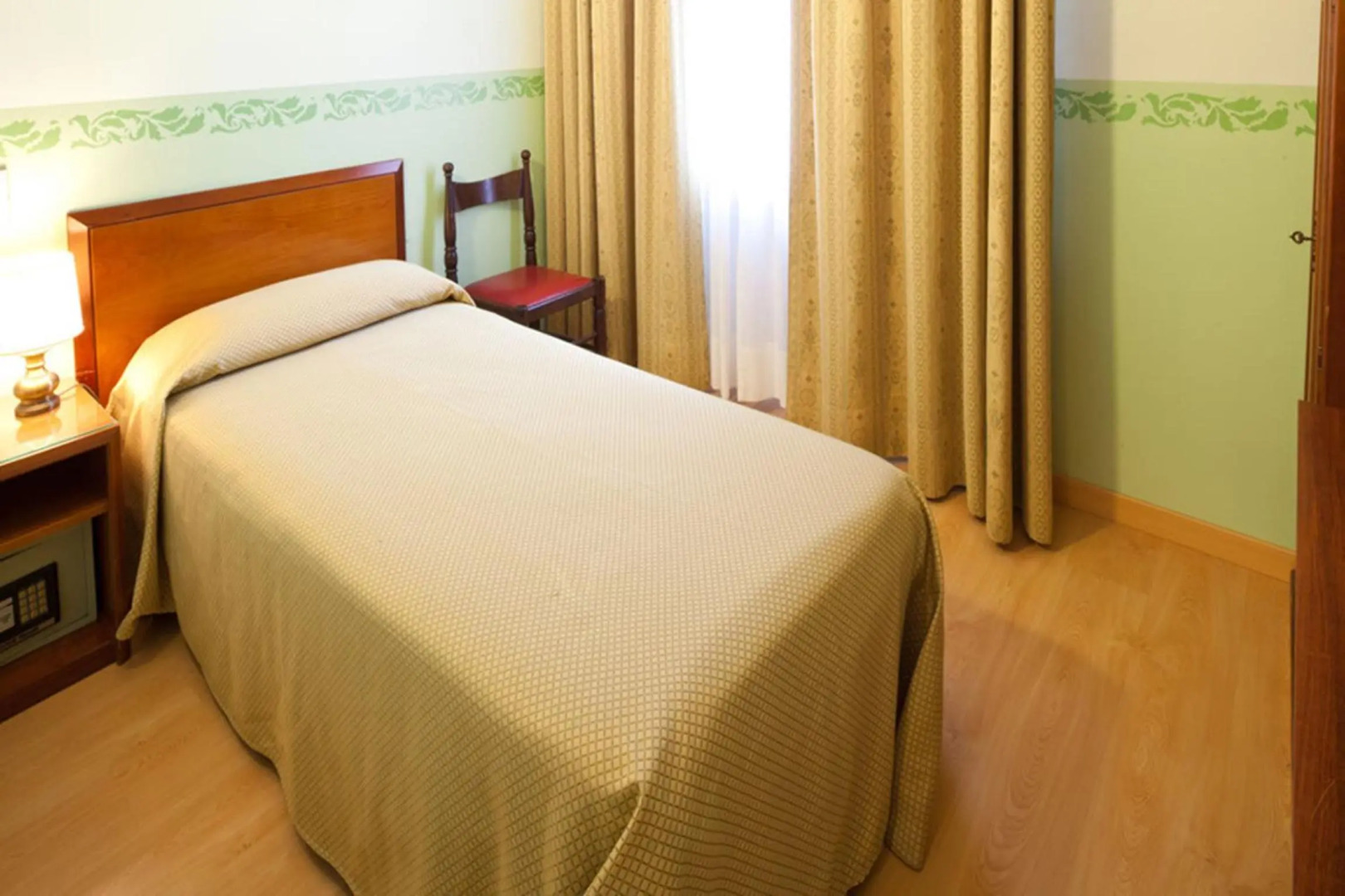 Photo - Hotel Terminus & Plaza