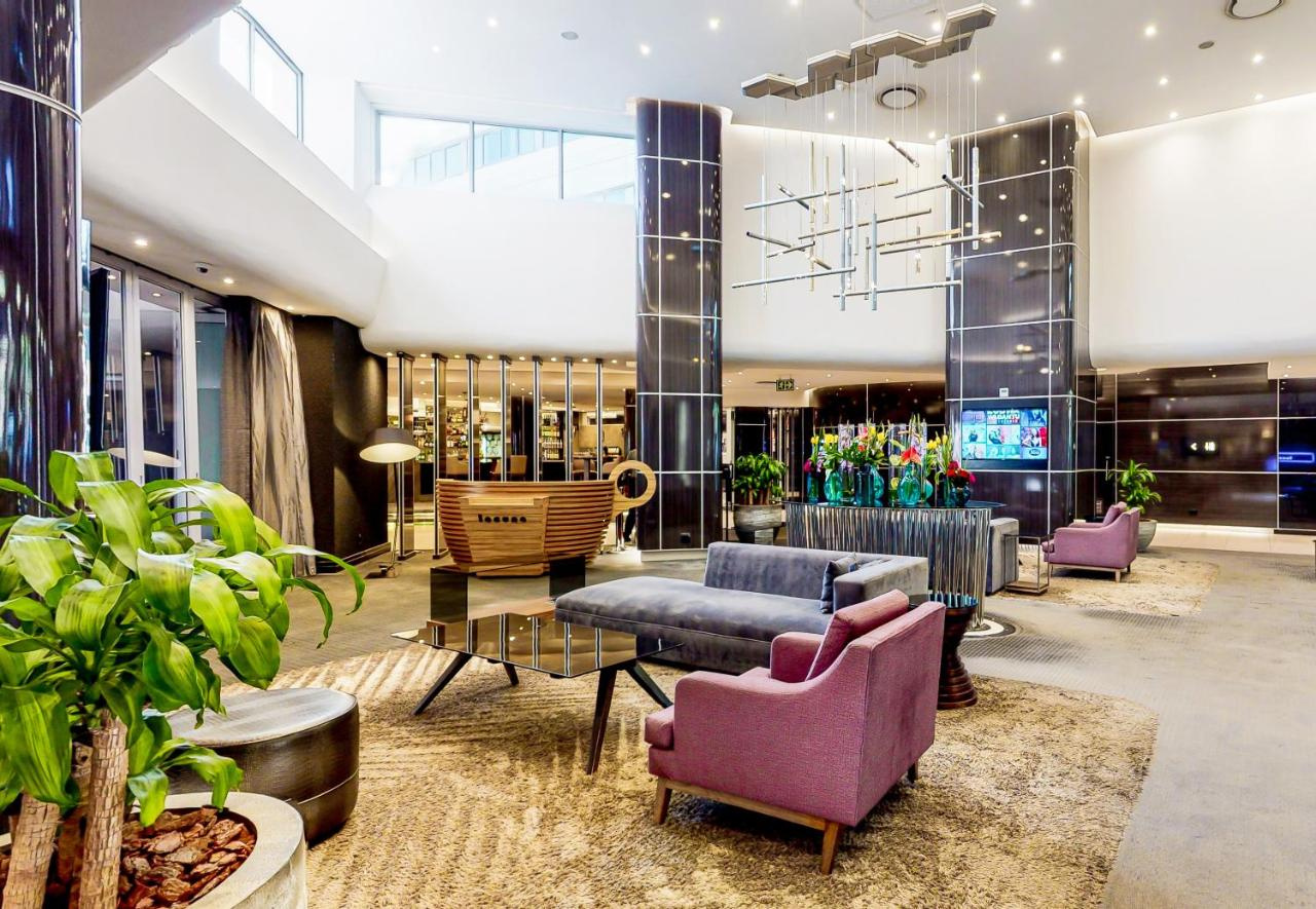 Photo - The Maslow Hotel, Sandton