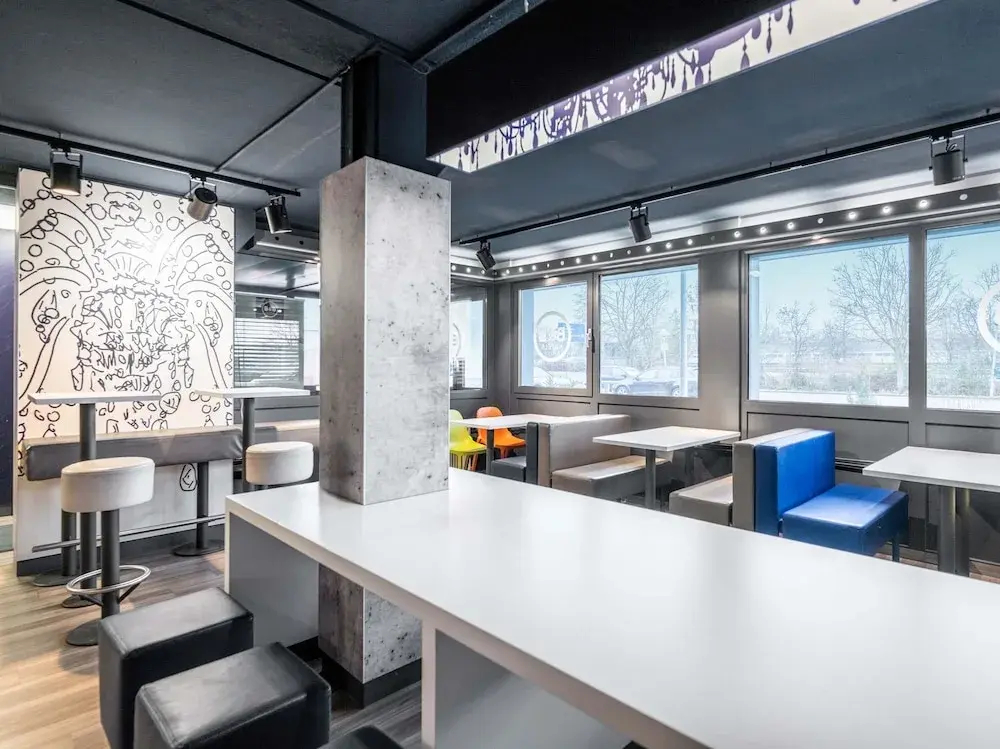 Foto - B&B HOTEL Erlangen-Tennenlohe