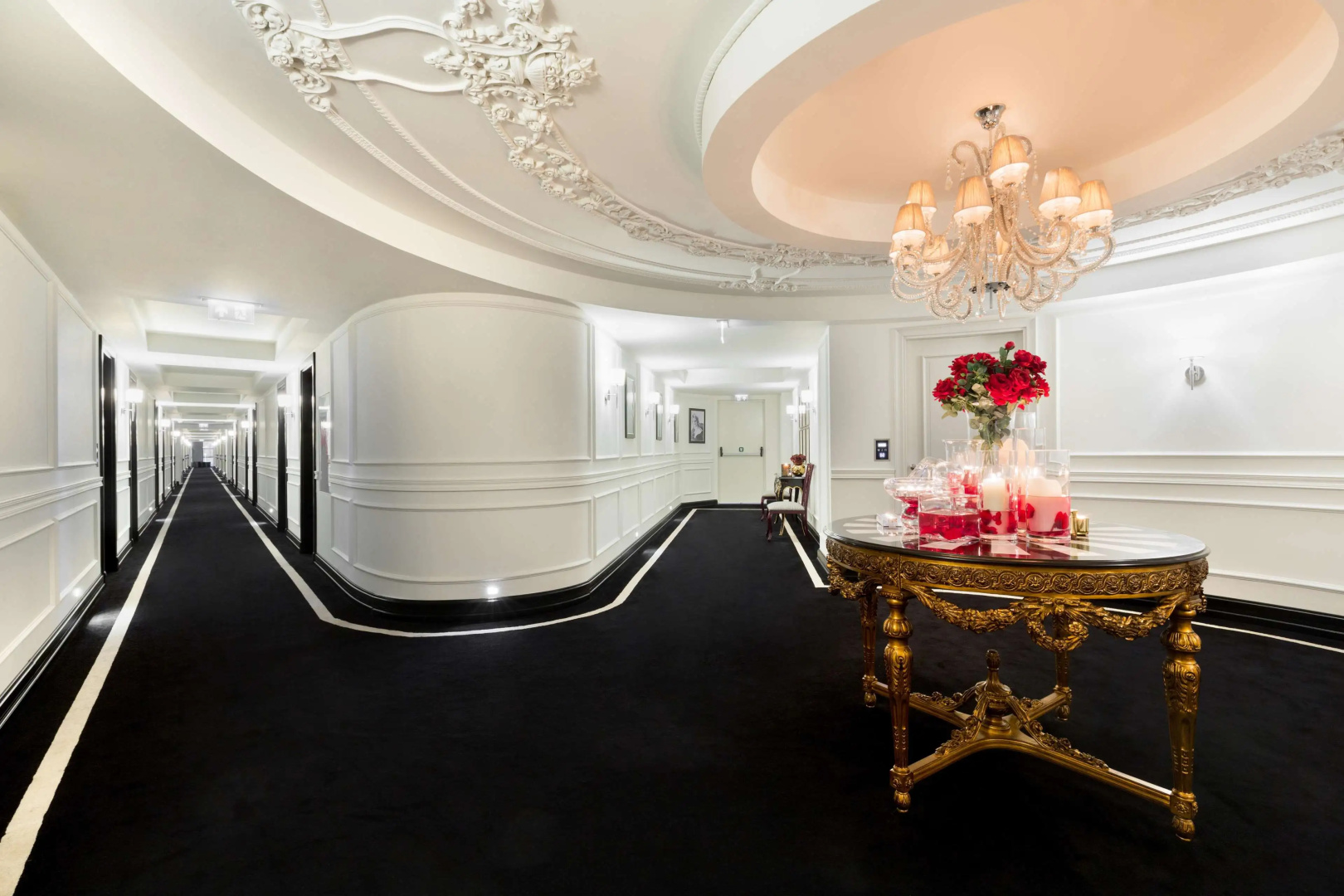 Photo - DoubleTree By Hilton Izmir Airport