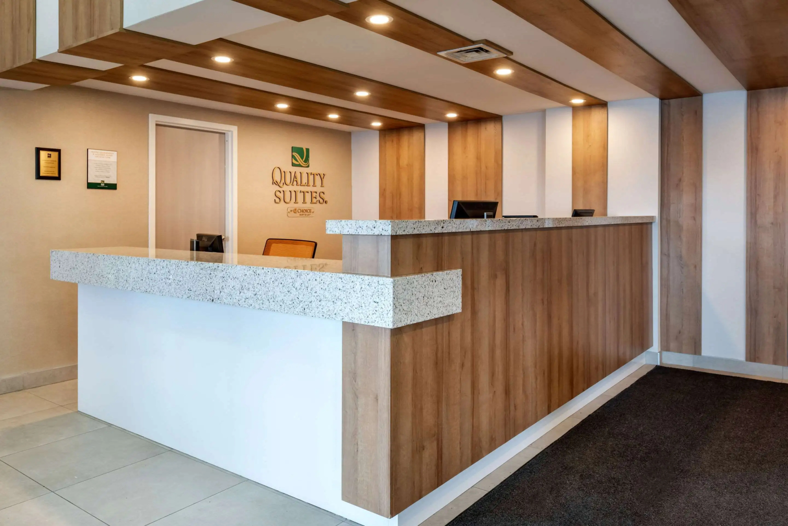 Foto - Quality Suites