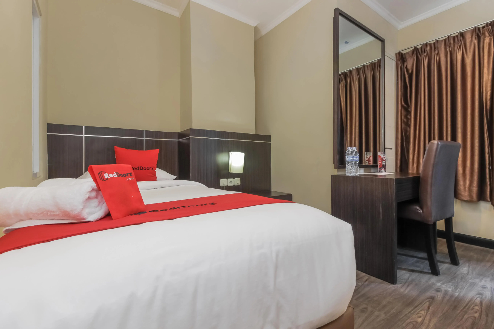 Photo - RedDoorz Plus @ Thamrin