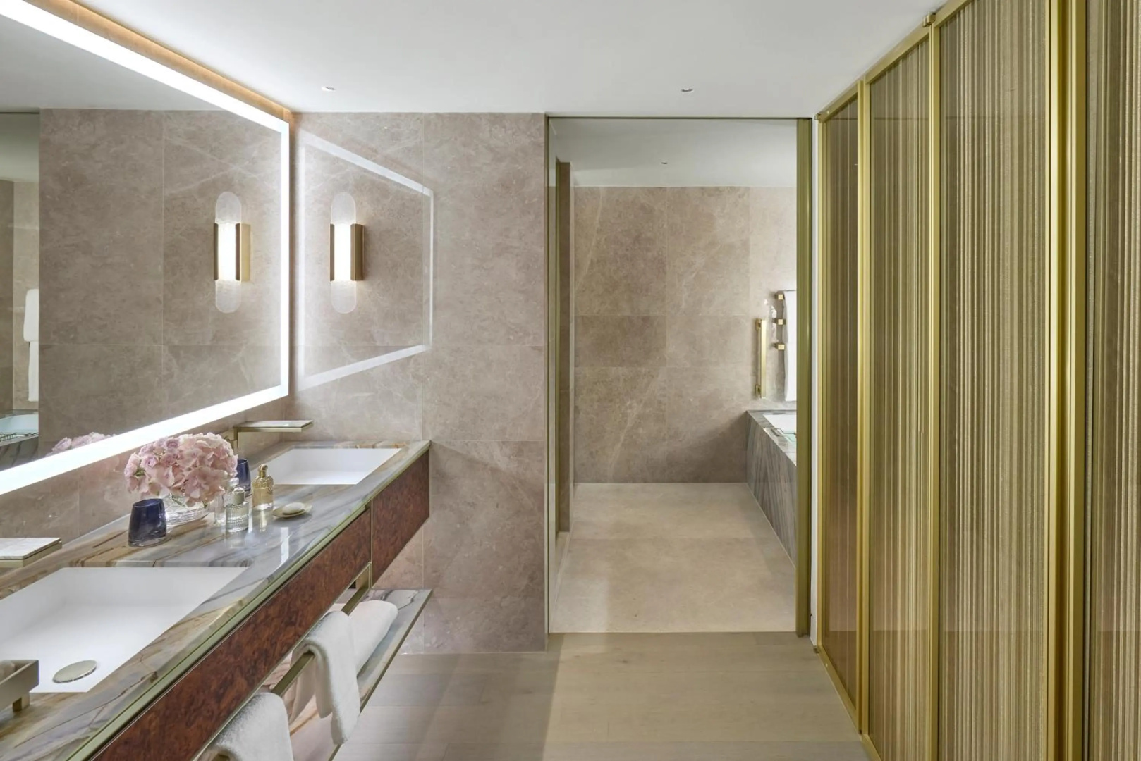 Photo - Mandarin Oriental Mayfair, London