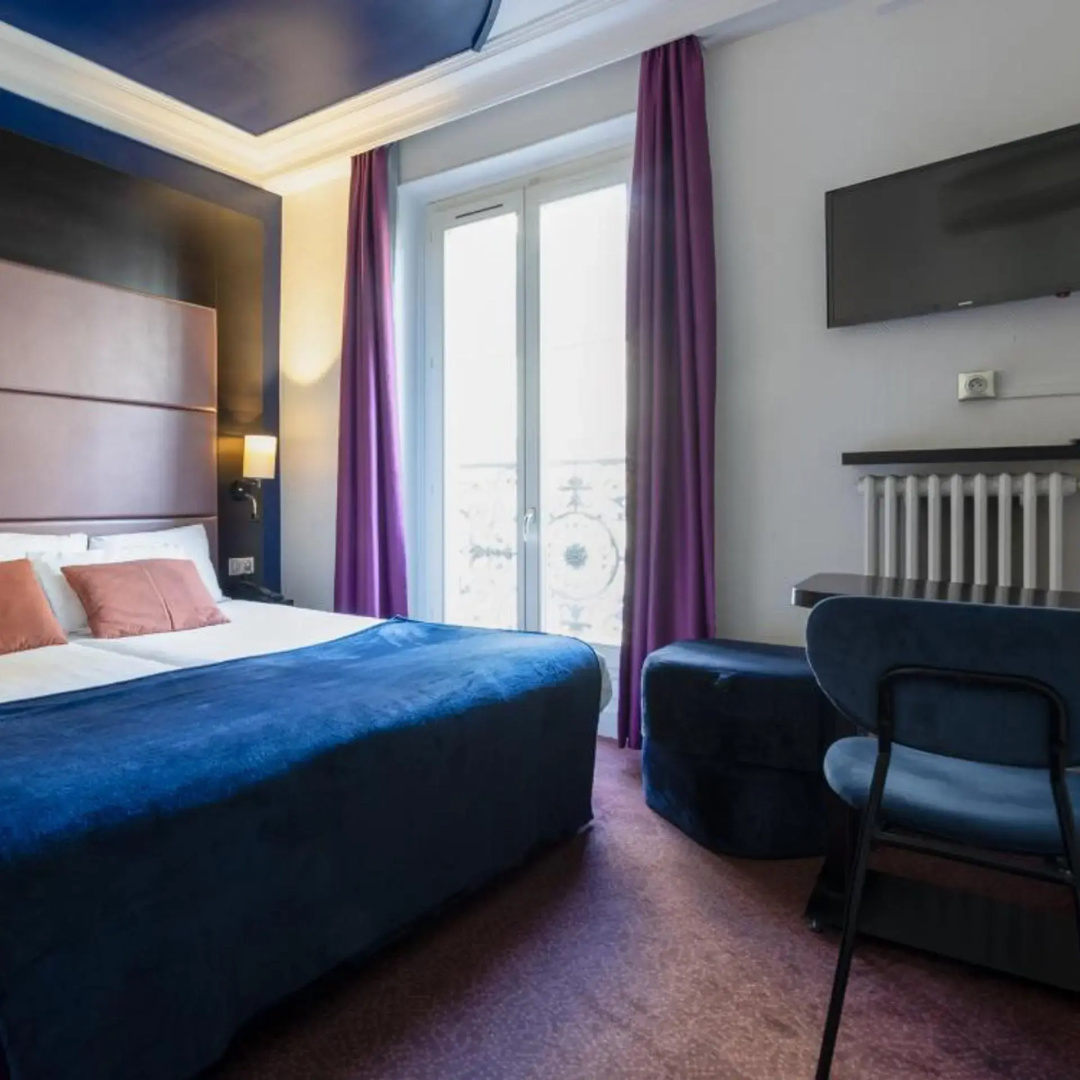 Foto - Accueil Hôtel Paris Pigalle Montmartre - Hôtel rénové