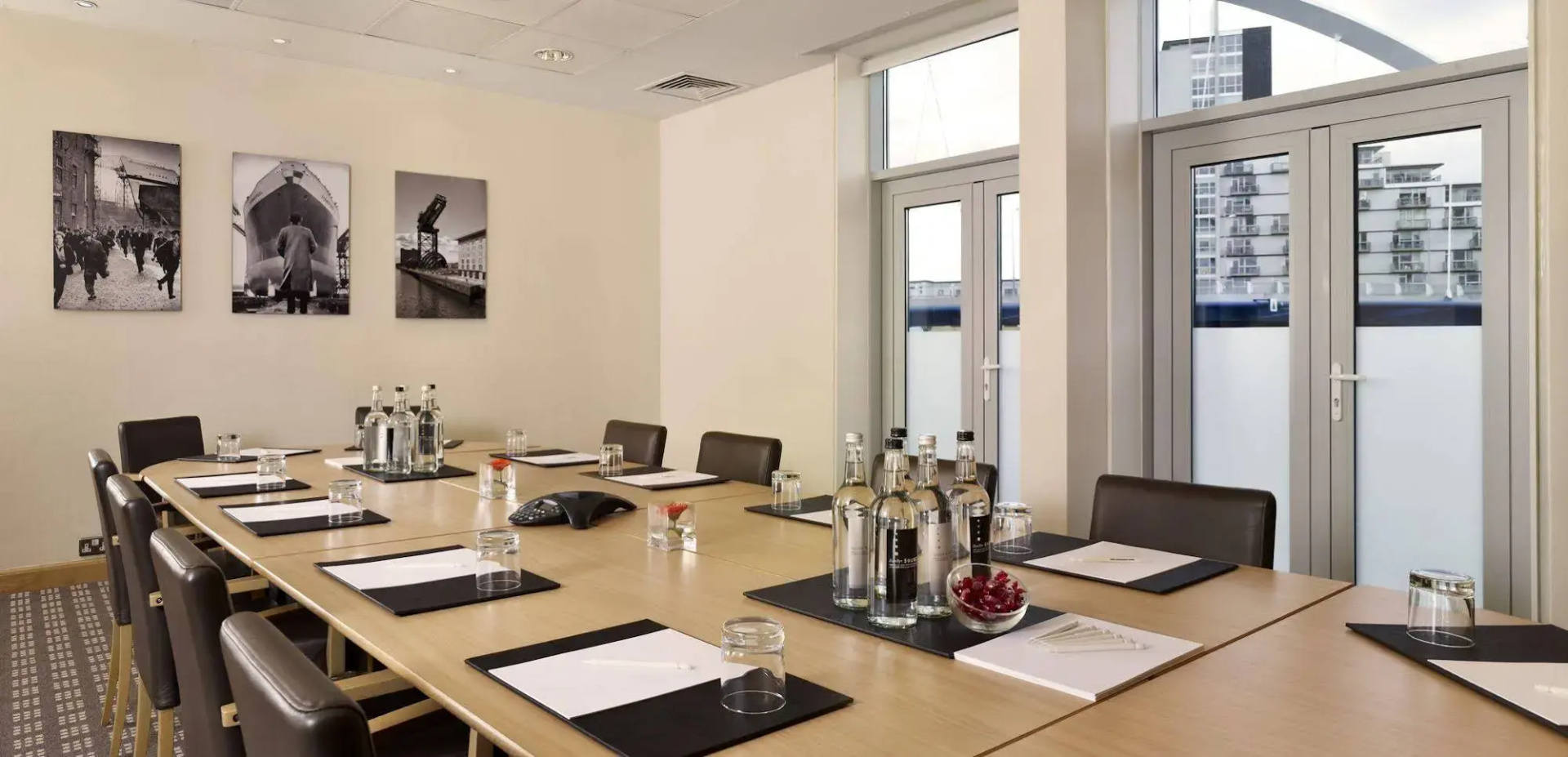 Photo - Hilton Garden Inn Frankfurt City Centre