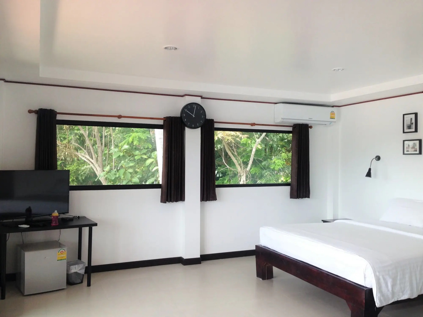 Photo - The Reef Hotel & Studios