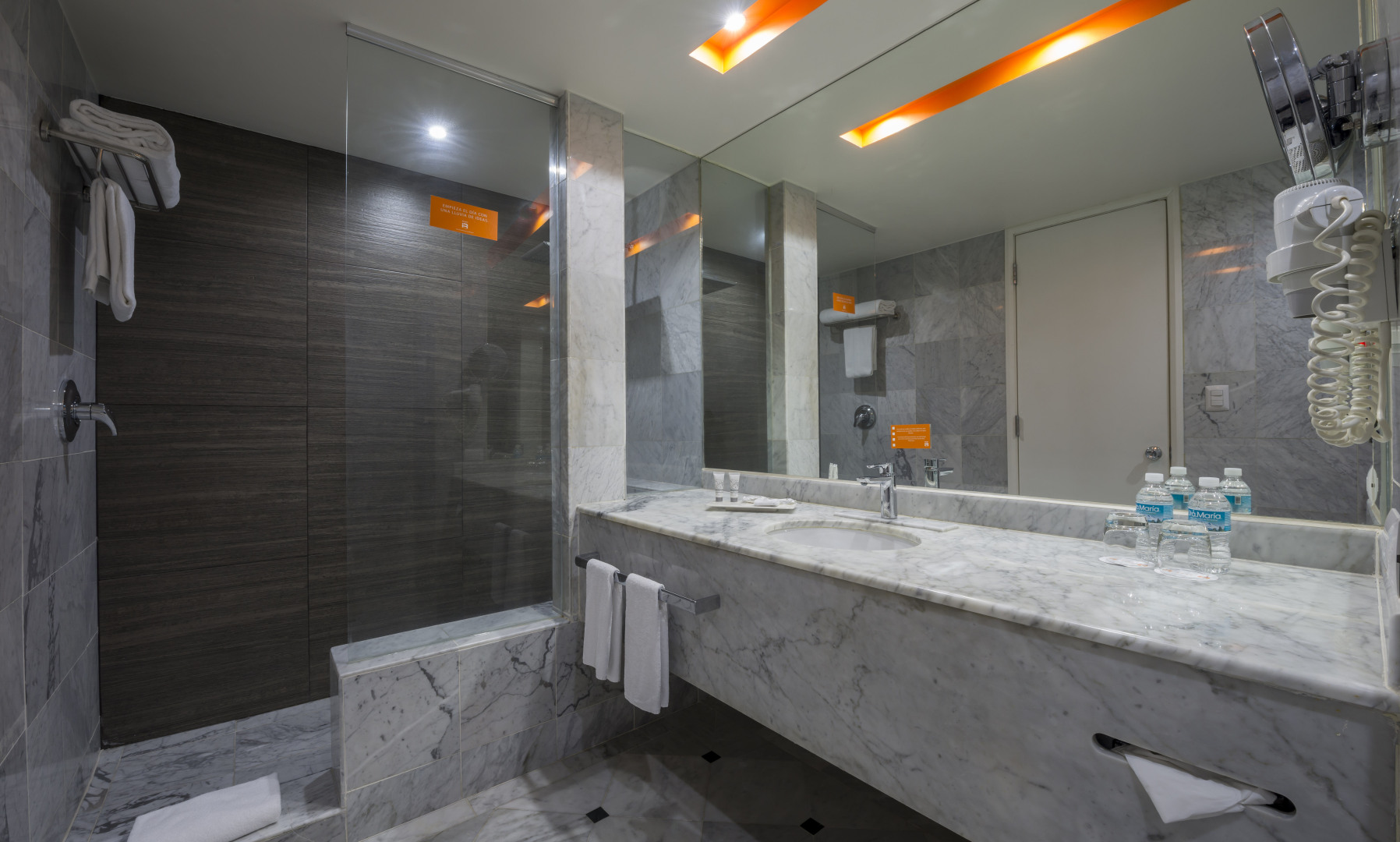 Foto - Real Inn Tijuana by Camino Real Hoteles