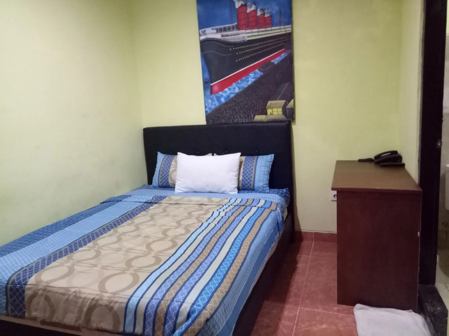 Photo - The Legian 777