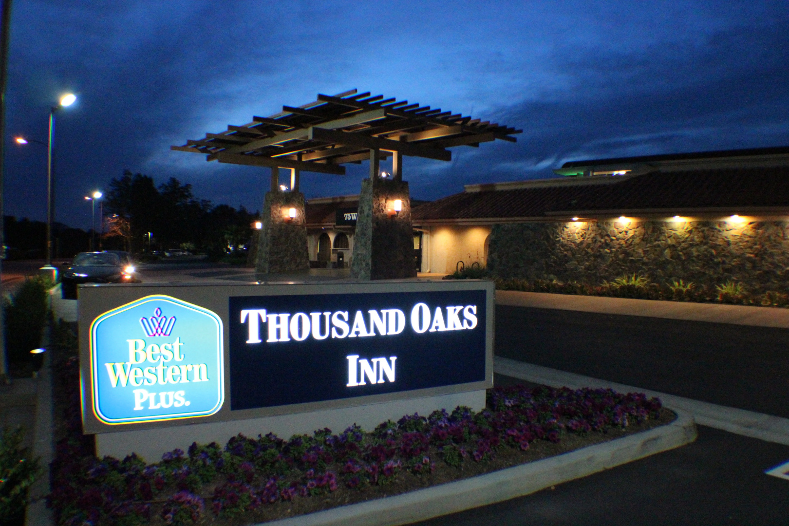 Photo - Best Western Plus Thousand Oaks Inn