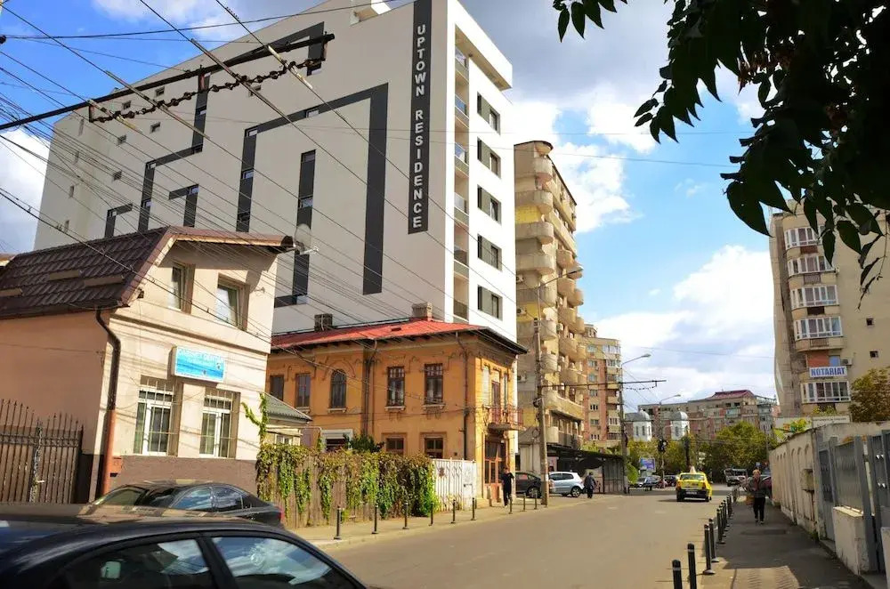 Foto - Uptown Residence Apartments