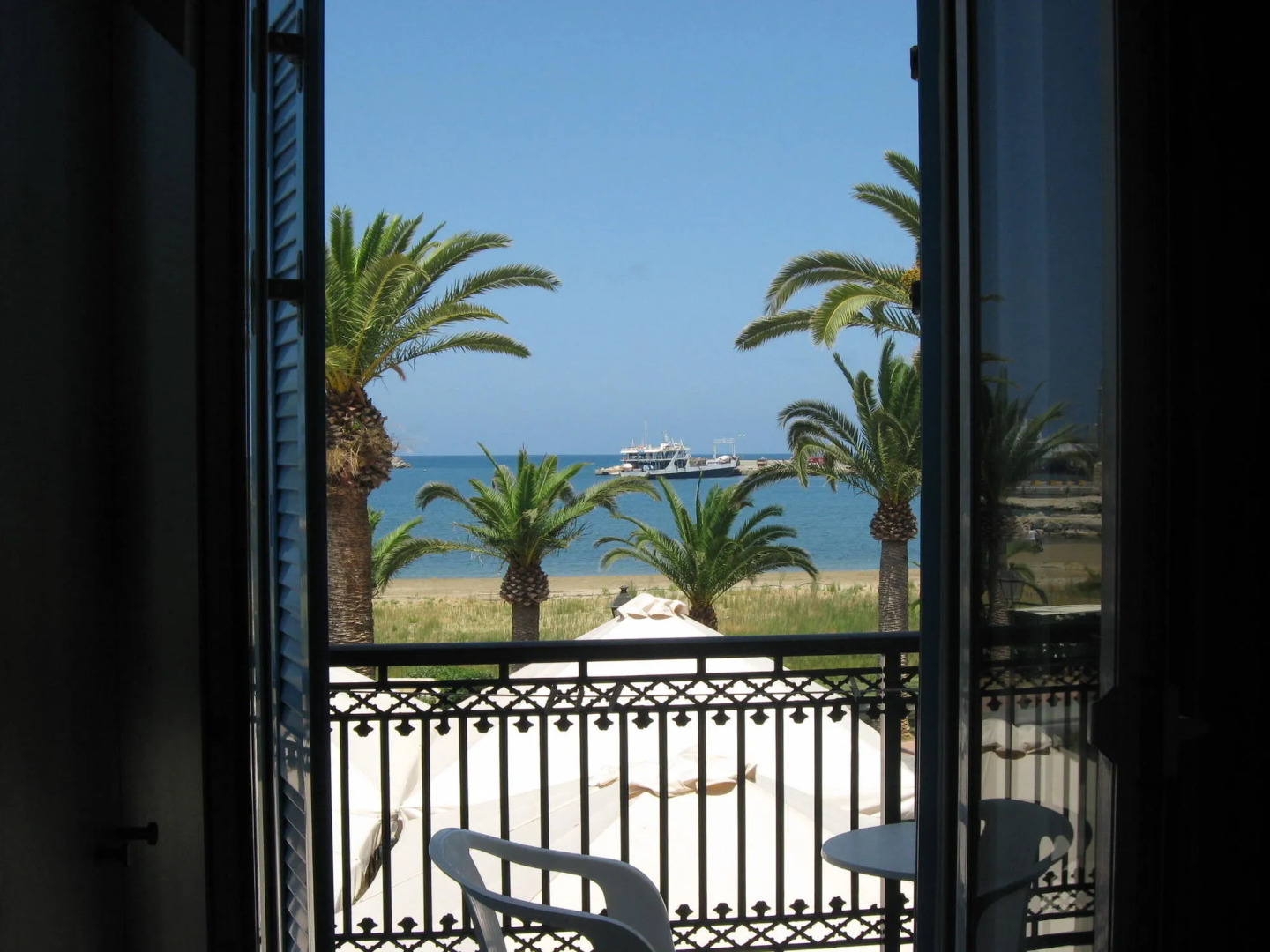 Photo - Sea Front Old Town