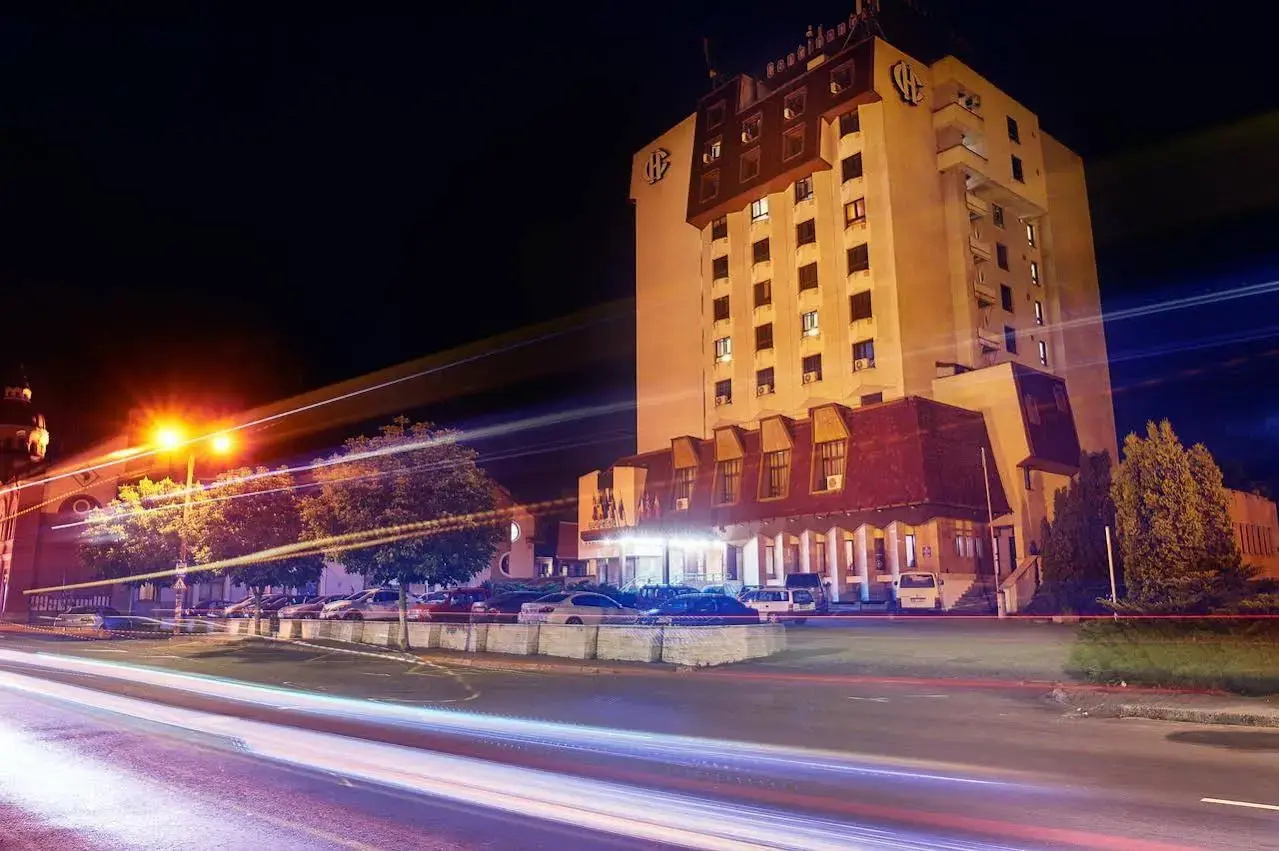 Photo - Continental Forum Tirgu Mures