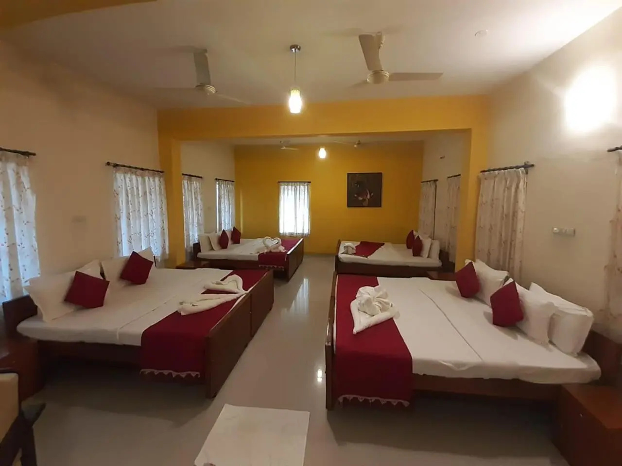 KSTDC Hotel Mayura Velapuri Belur