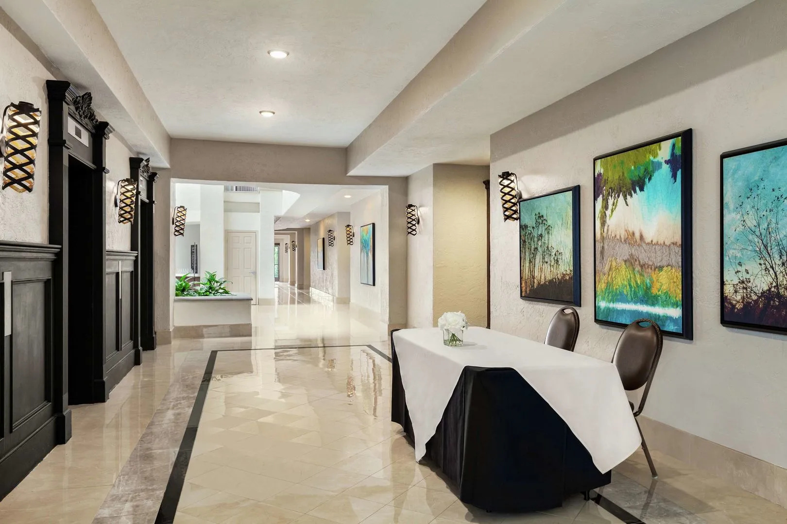 Photo - Embassy Suites by Hilton Santa Ana Orange County Airport