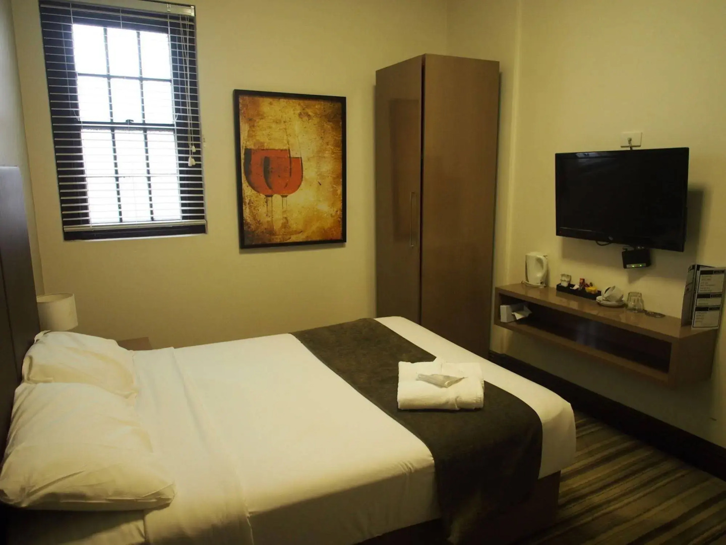 Photo - Southern Cross Hotel