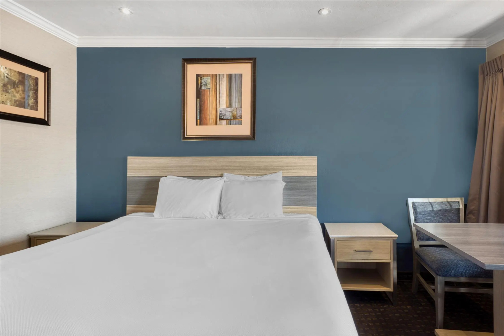 Photo - SureStay Hotel by Best Western San Rafael