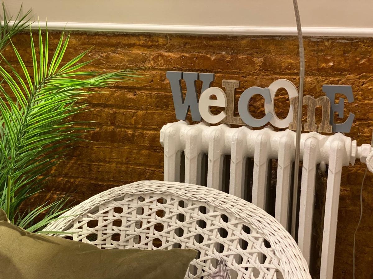 Photo - Hostal Orleans