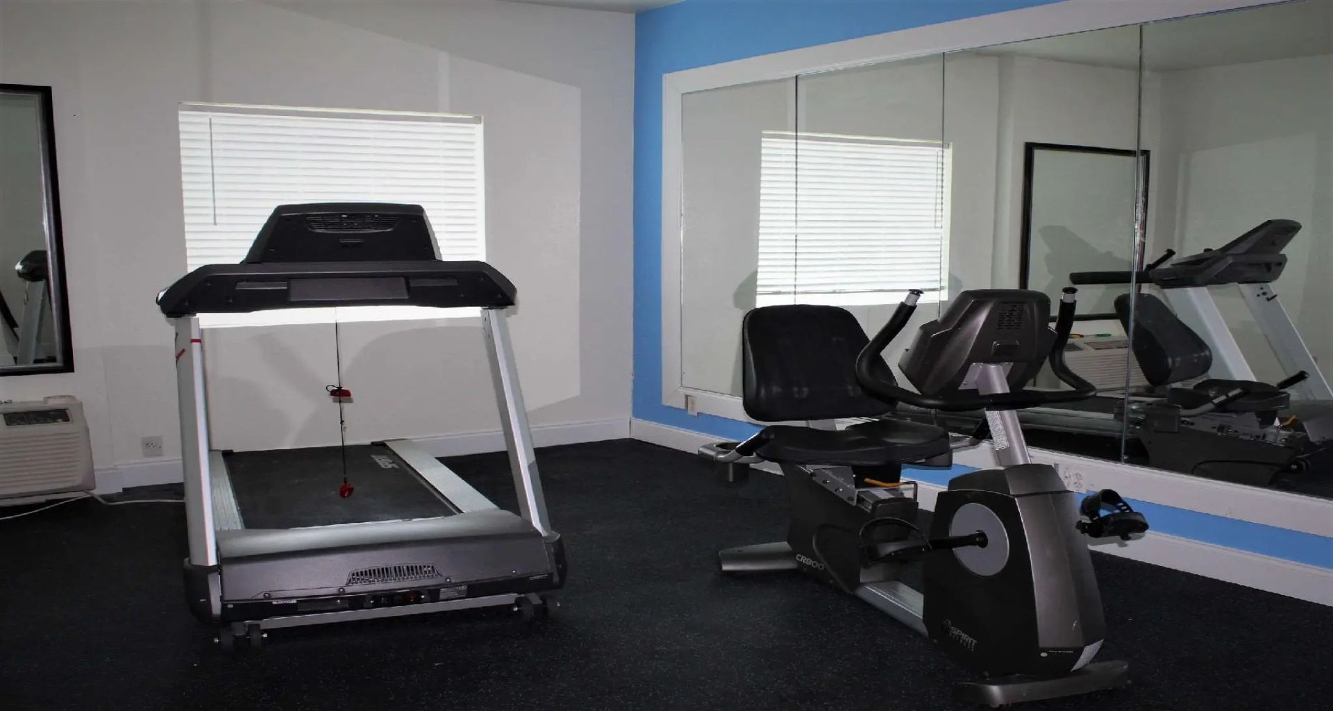 Foto - SureStay Plus Hotel by Best Western Niagara Falls East