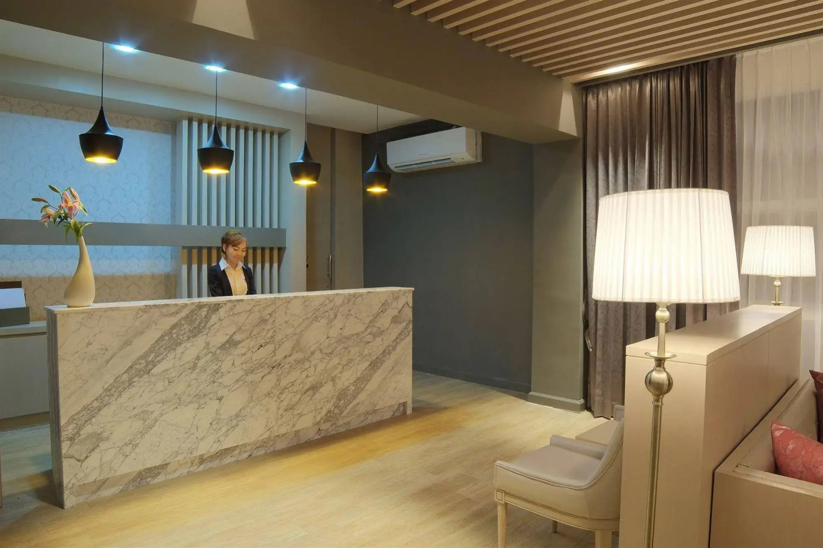 Photo - The Raya Surawong Bangkok