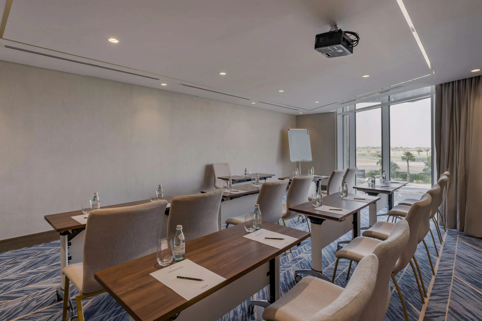 Foto - Radisson Dubai Damac Hills