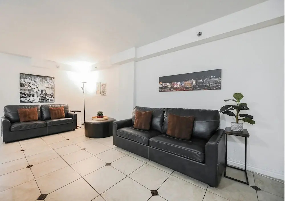 Photo - StripViewSuites at Jockey Club