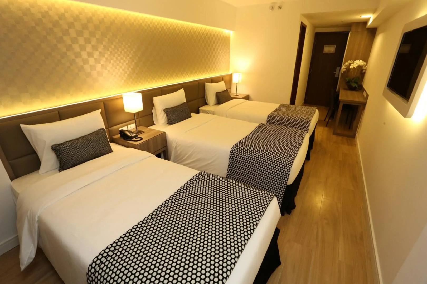 Photo - Royal Regency Palace Hotel