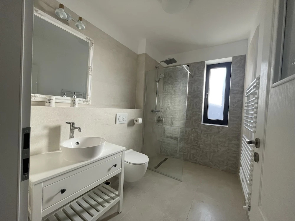 Photo - Iarca Inn