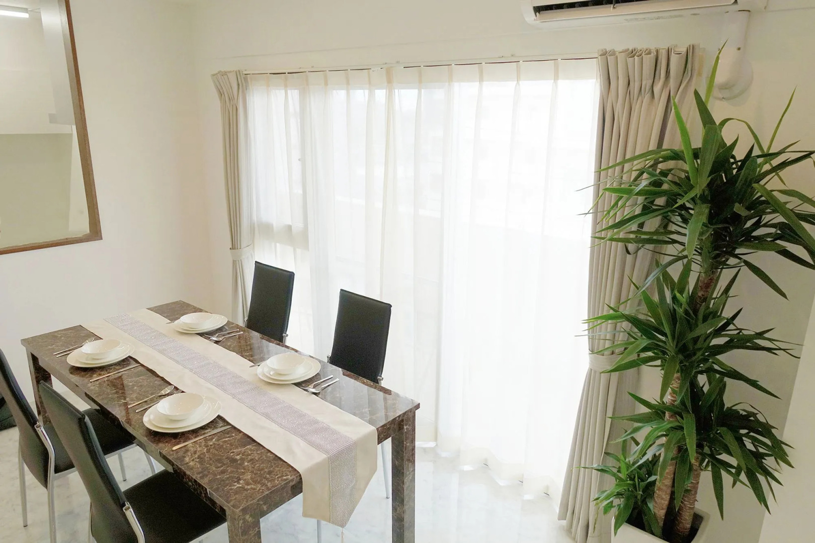 Foto - G-RATIS Omoromachi