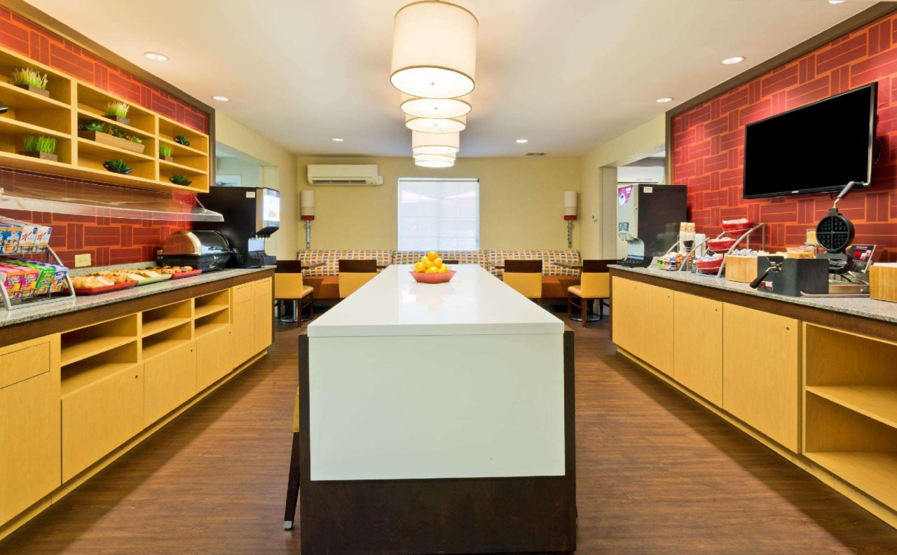 Photo - MainStay Suites Orlando Altamonte Springs