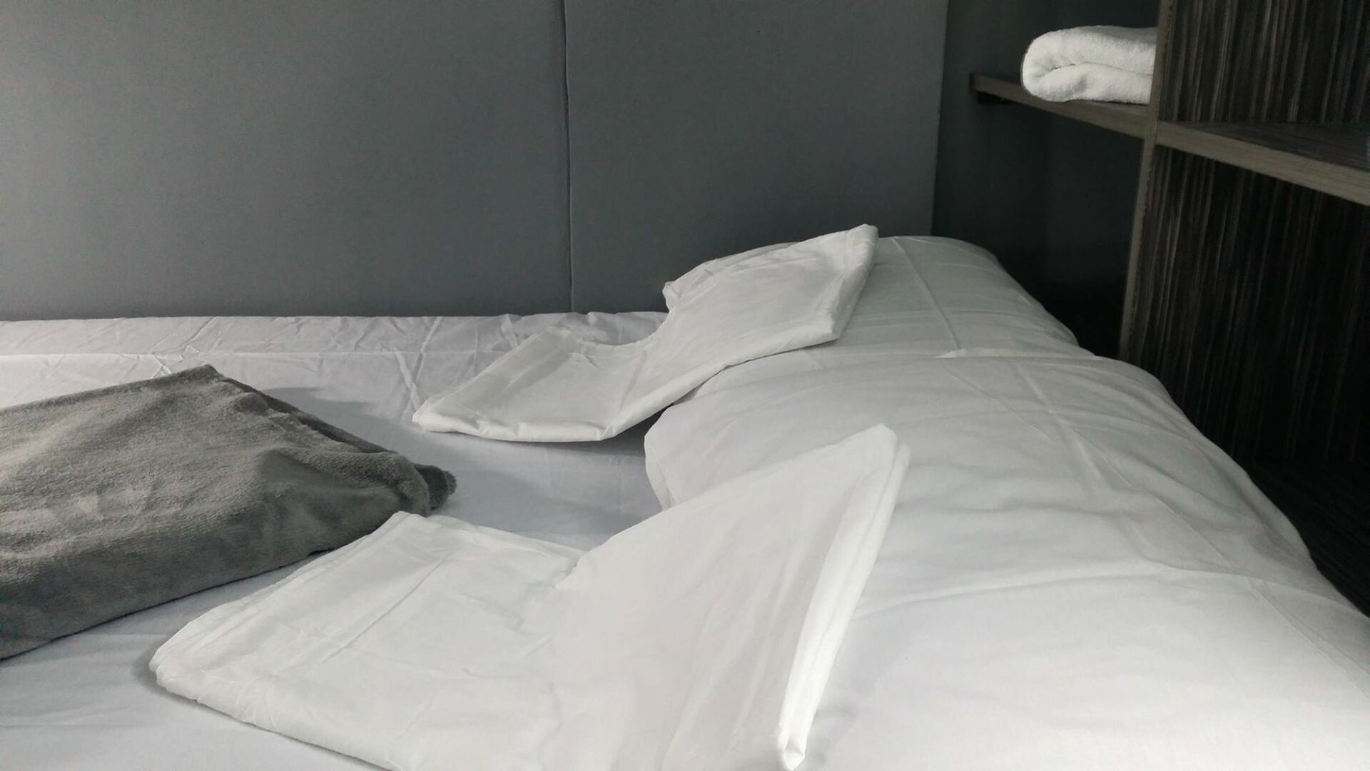 Foto - ERVORUTO HOSTEL 23 Makati