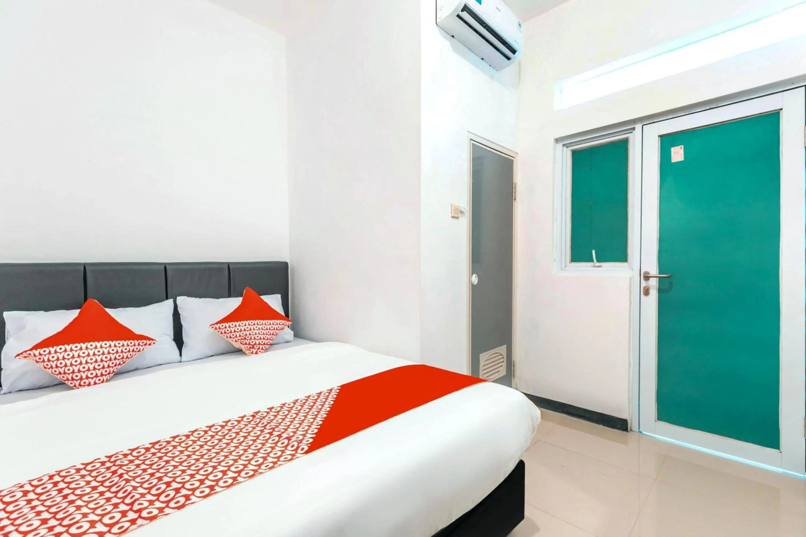 Foto - Hotel O J&b Room Utan Kayu