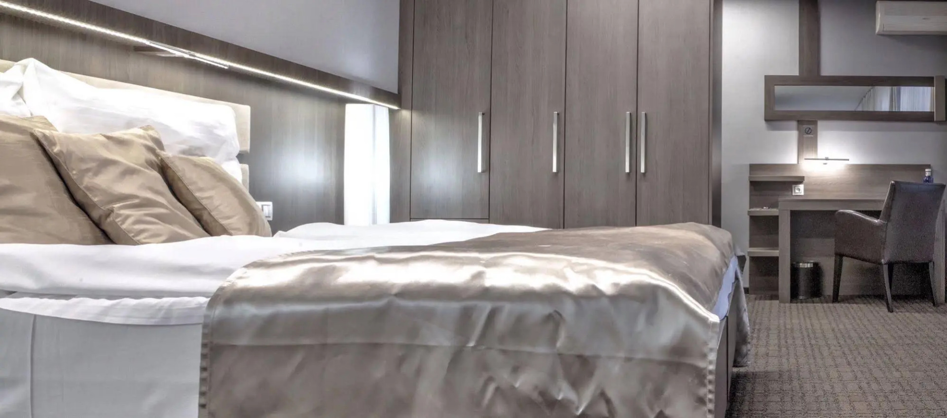 Photo - Volcano Spa Hotel