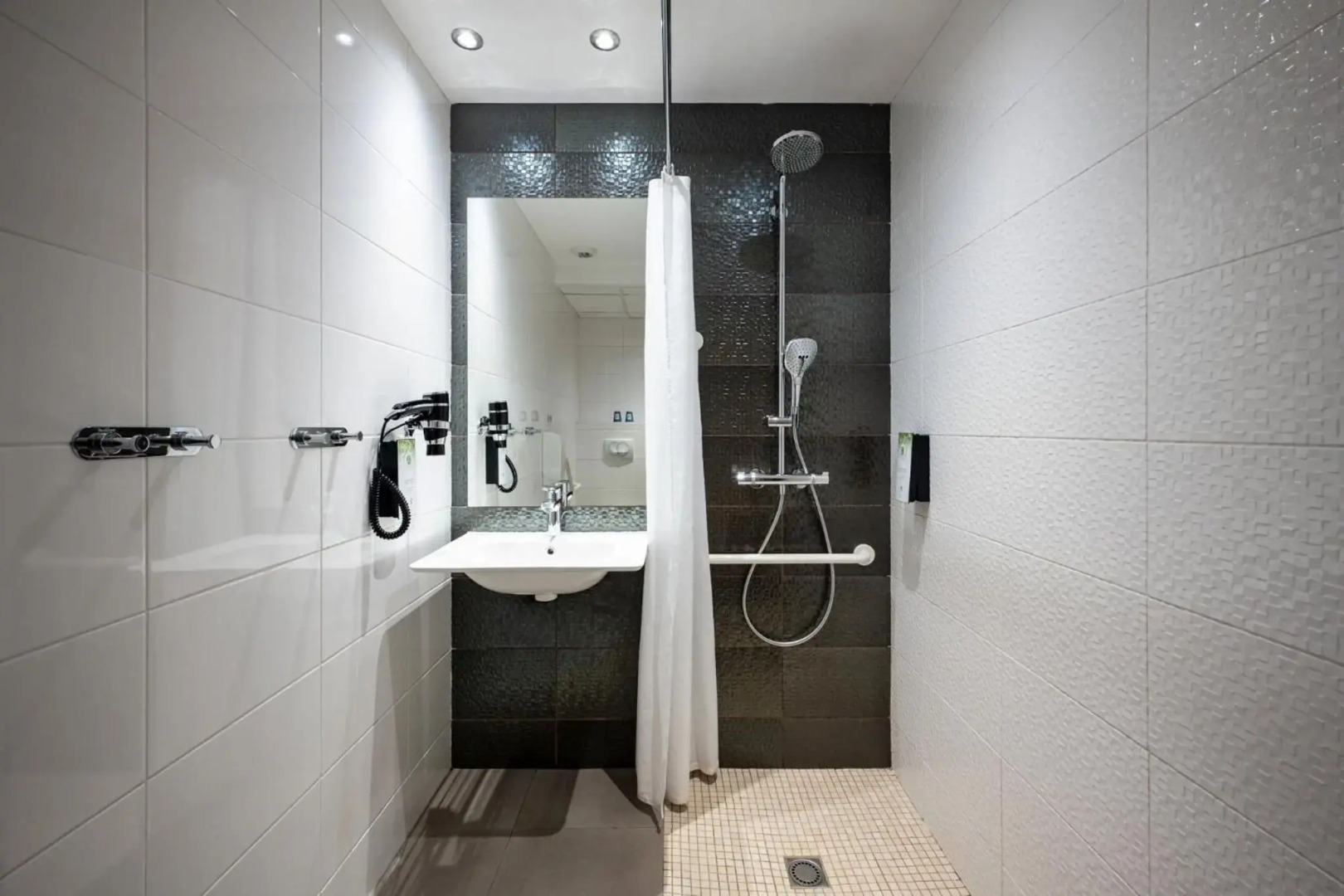 Photo - Kyriad Prestige Saint-Malo