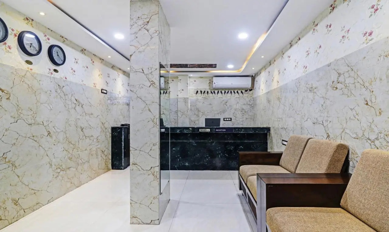 Photo - Itsy Hotels J A Royal Suites Manikonda