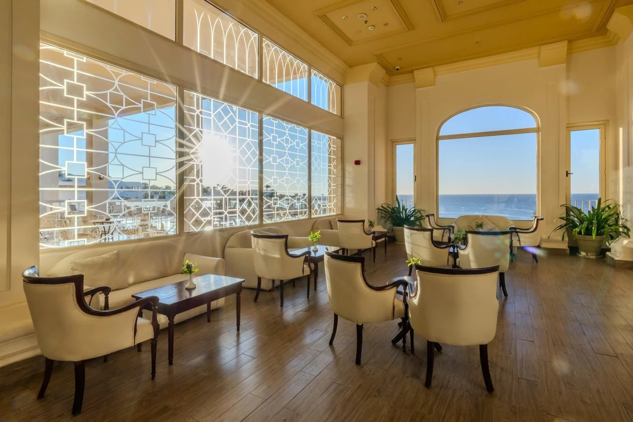 Photo - Continental Plaza Beach Resort