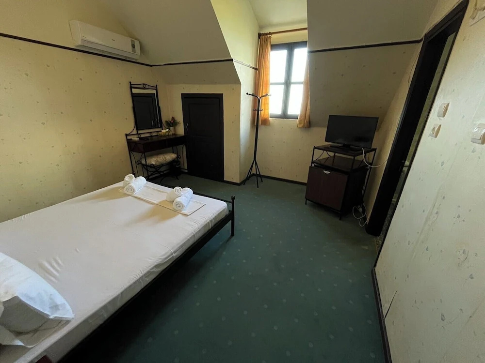 Photo - Elafos Hotel