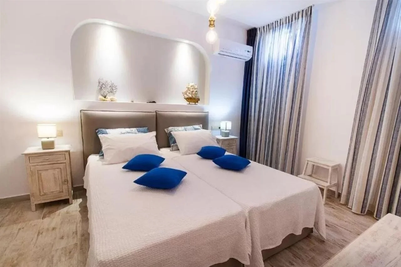 Photo - Aerides Villas