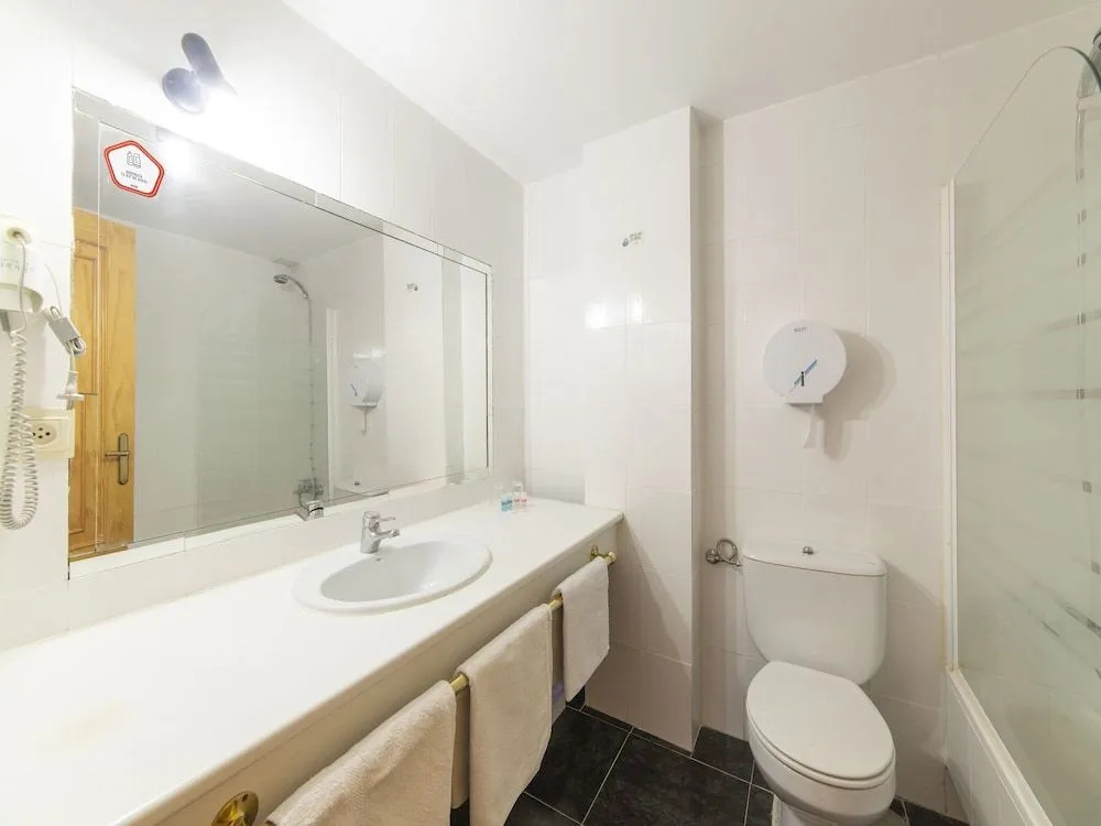 Photo - Hotel El Prado by Vivere Stays