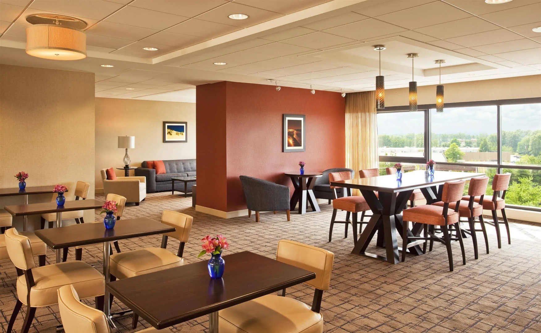 Photo - Sheraton Eatontown Hotel