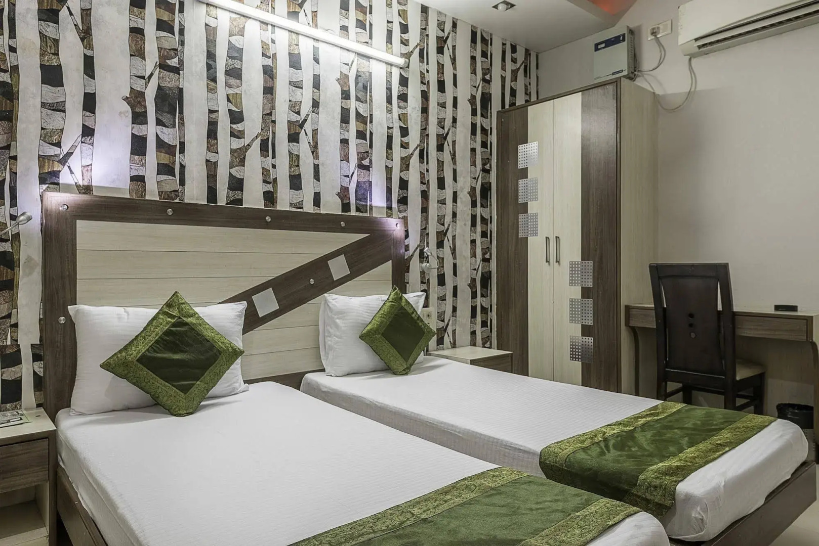 Foto - Treebo Rockwell Plaza