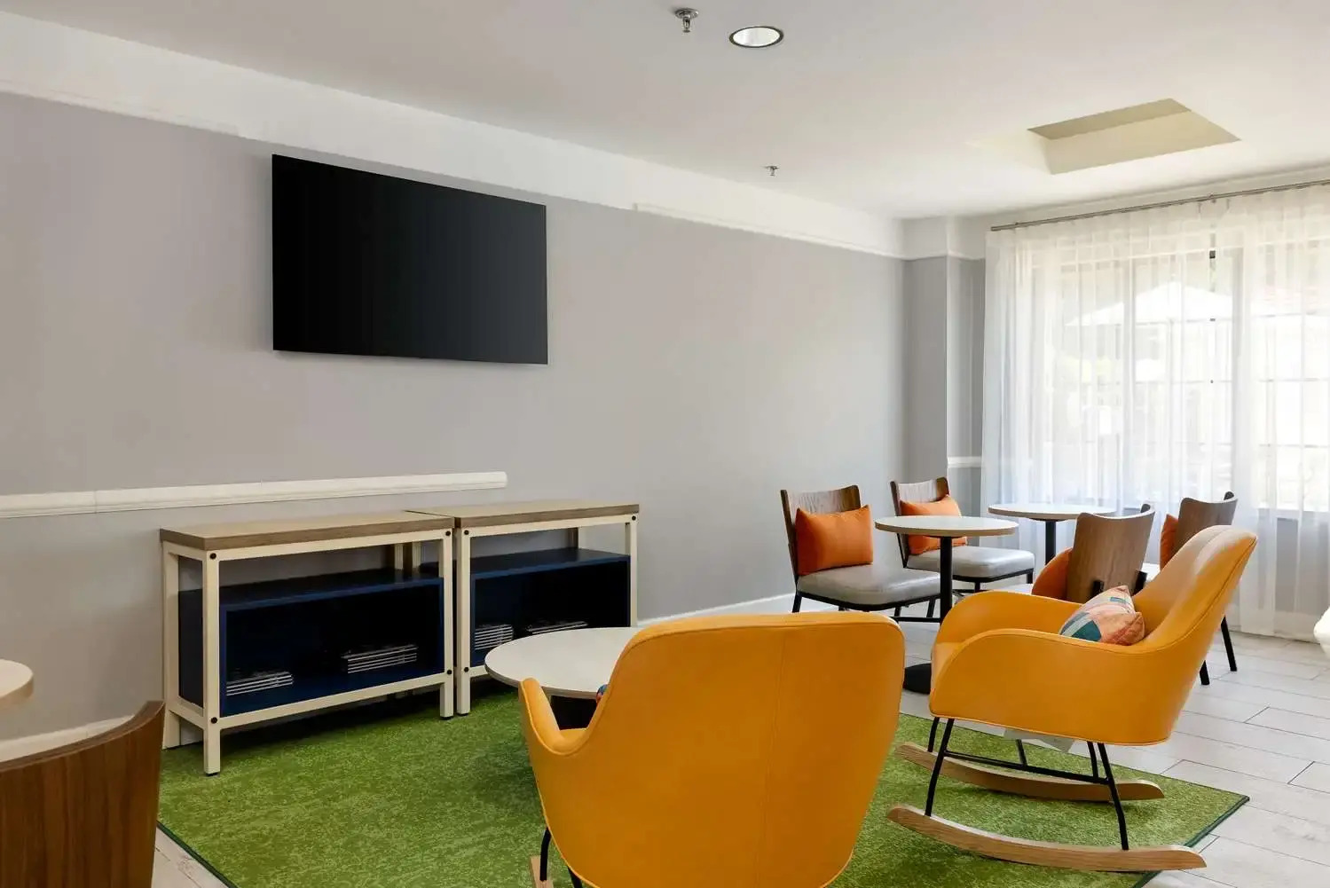 Foto - Spark by Hilton Savannah Airport