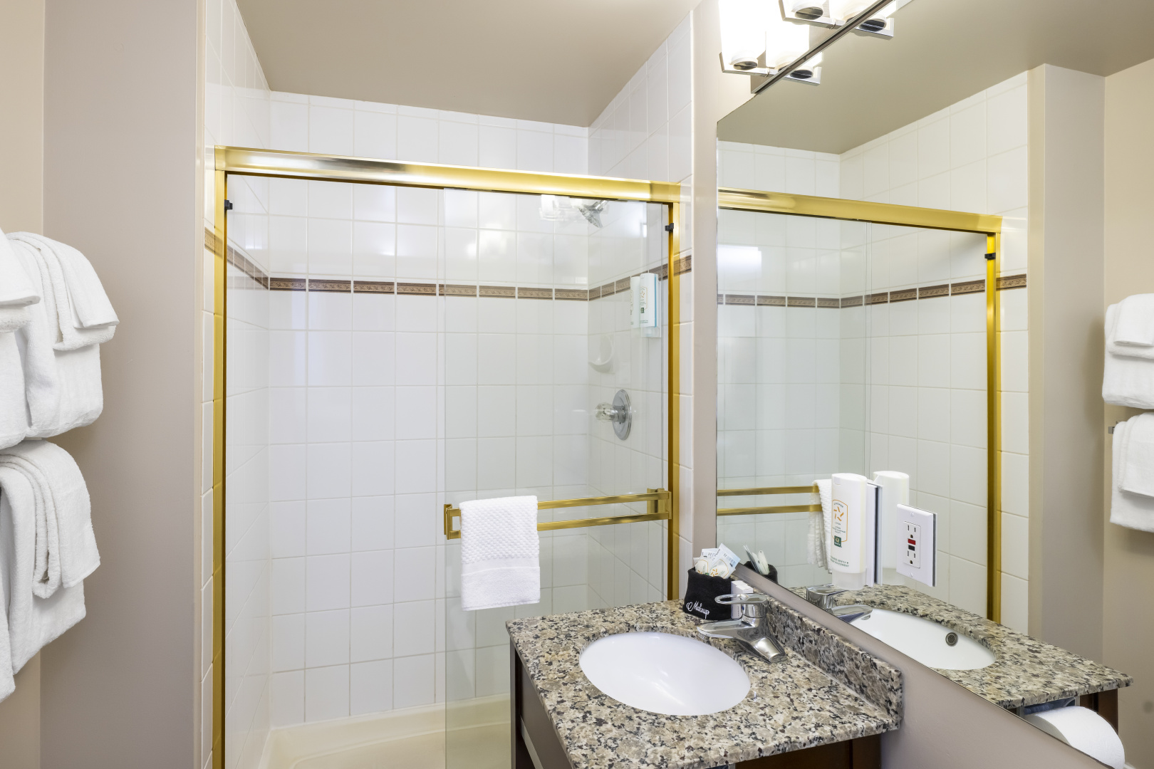 Foto - Quality Inn & Suites